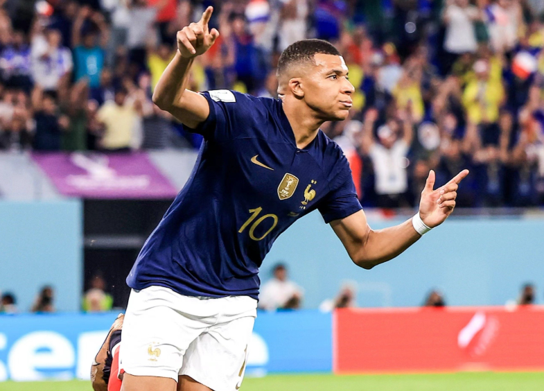 西甲國(guó)家德比：皇馬奏凱，<a href='https://www.www.lxhfgc.cn/news/tag/1198.html' style='color: blue;'>姆巴佩</a>破門后激情發(fā)聲