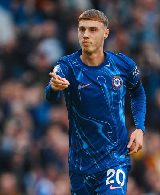 帕爾默曬切爾西百場紀(jì)念球衣：回顧過往，展望未來征程