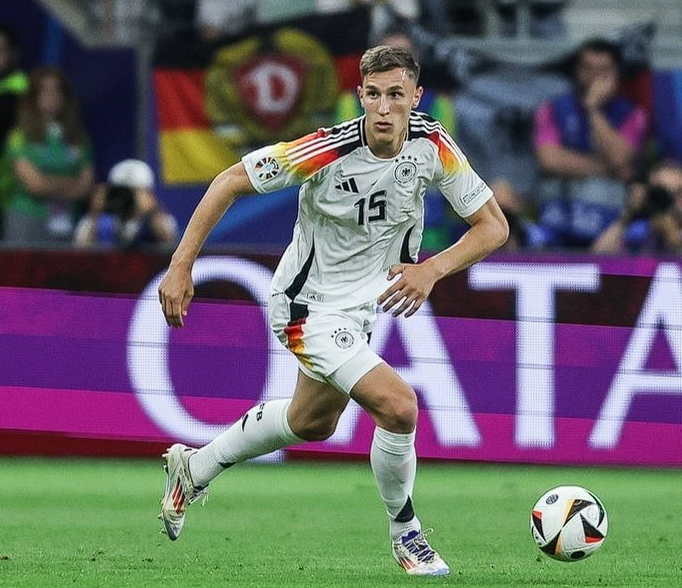 科瓦奇看好施洛特貝克，多特防線迎關鍵調整迎戰曼城